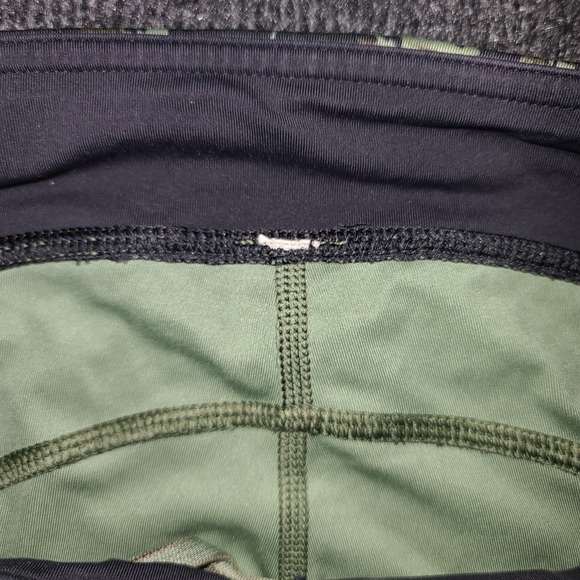 Lululemon‎ Stop at Nothing Crop leggings Size 8 Fleur Olive Fatigue Green Black - Picture 6 of 10